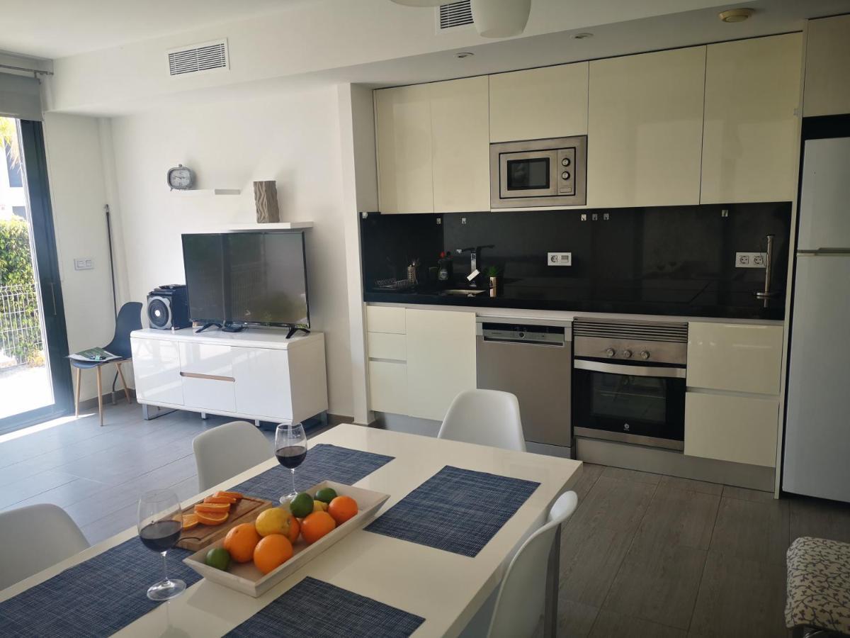 טורבייחה Punta Prima Villa 3 Bedrooms And Solarium Sea View מראה חיצוני תמונה